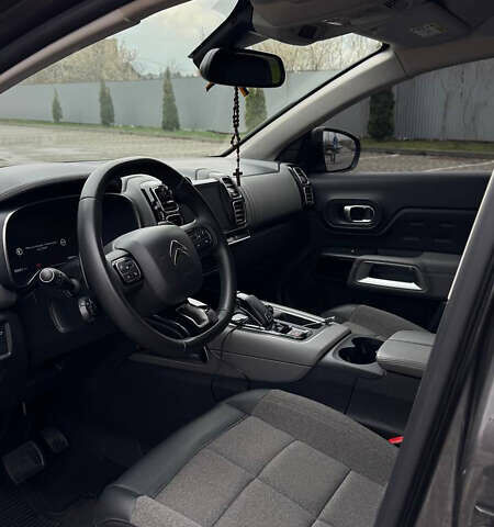 Серый Ситроен C5 Aircross, объемом двигателя 2 л и пробегом 55 тыс. км за 27100 $, фото 14 на Automoto.ua