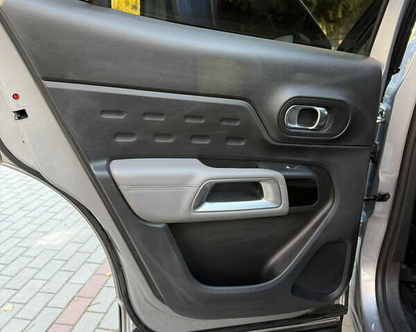 Серый Ситроен C5 Aircross, объемом двигателя 1.6 л и пробегом 188 тыс. км за 23000 $, фото 67 на Automoto.ua