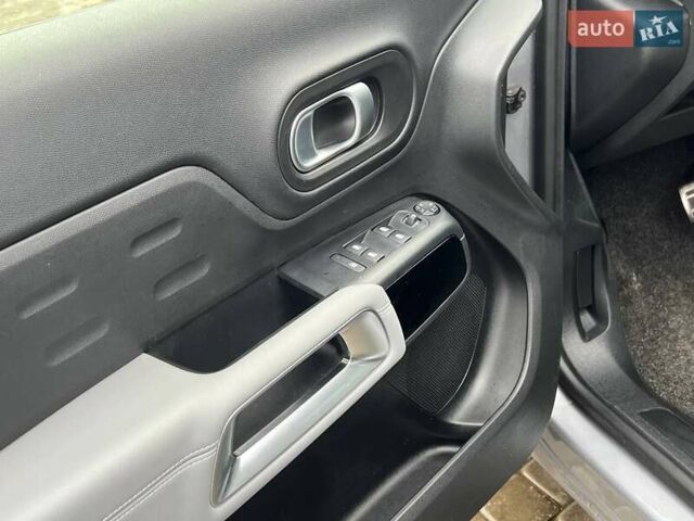 Серый Ситроен C5 Aircross, объемом двигателя 1.6 л и пробегом 83 тыс. км за 23900 $, фото 10 на Automoto.ua