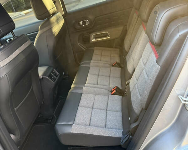 Серый Ситроен C5 Aircross, объемом двигателя 1.6 л и пробегом 188 тыс. км за 22600 $, фото 77 на Automoto.ua