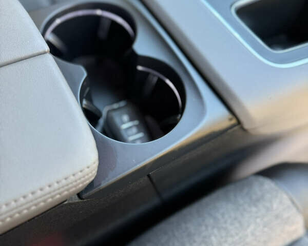 Серый Ситроен C5 Aircross, объемом двигателя 1.6 л и пробегом 188 тыс. км за 23000 $, фото 92 на Automoto.ua