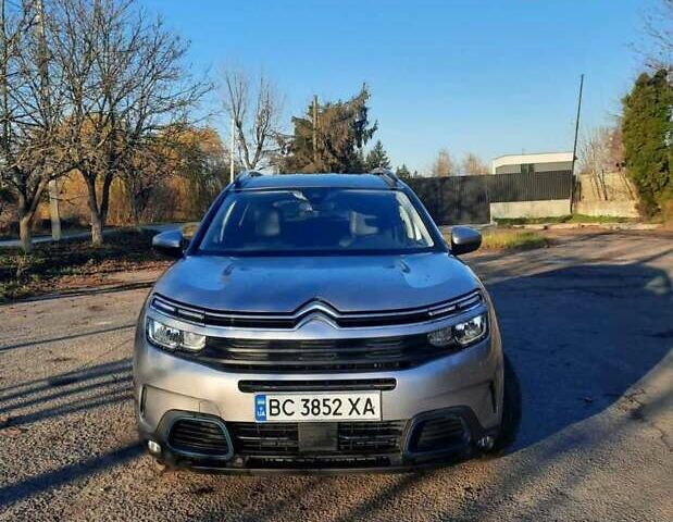 Серый Ситроен C5 Aircross, объемом двигателя 1.6 л и пробегом 83 тыс. км за 23900 $, фото 1 на Automoto.ua