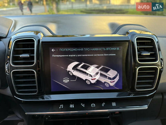 Серый Ситроен C5 Aircross, объемом двигателя 1.6 л и пробегом 188 тыс. км за 23000 $, фото 83 на Automoto.ua