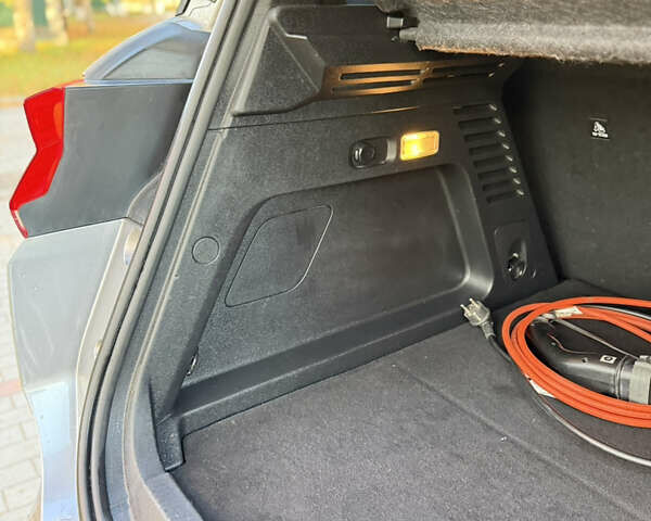 Серый Ситроен C5 Aircross, объемом двигателя 1.6 л и пробегом 188 тыс. км за 22600 $, фото 81 на Automoto.ua