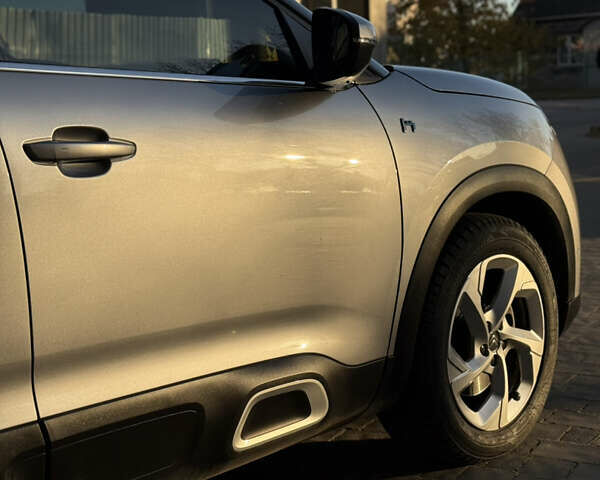 Серый Ситроен C5 Aircross, объемом двигателя 1.6 л и пробегом 188 тыс. км за 23000 $, фото 18 на Automoto.ua