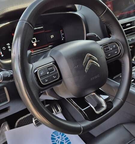 Серый Ситроен C5 Aircross, объемом двигателя 2 л и пробегом 64 тыс. км за 29499 $, фото 39 на Automoto.ua