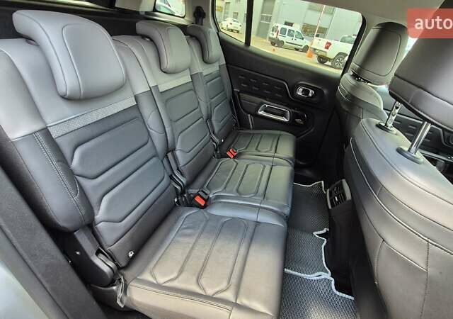 Серый Ситроен C5 Aircross, объемом двигателя 2 л и пробегом 64 тыс. км за 29499 $, фото 63 на Automoto.ua