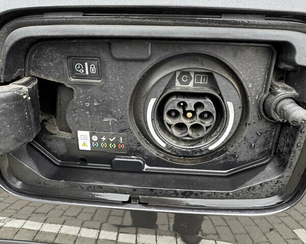 Серый Ситроен C5 Aircross, объемом двигателя 1.6 л и пробегом 14 тыс. км за 28500 $, фото 32 на Automoto.ua