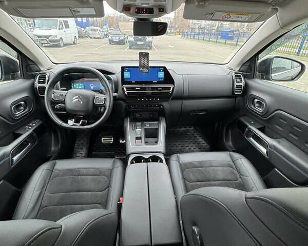 Серый Ситроен C5 Aircross, объемом двигателя 1.6 л и пробегом 14 тыс. км за 28500 $, фото 21 на Automoto.ua