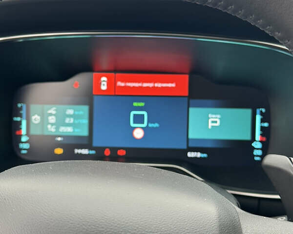 Серый Ситроен C5 Aircross, объемом двигателя 1.6 л и пробегом 14 тыс. км за 28500 $, фото 16 на Automoto.ua