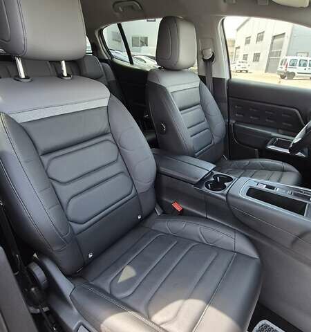 Серый Ситроен C5 Aircross, объемом двигателя 2 л и пробегом 64 тыс. км за 29499 $, фото 68 на Automoto.ua