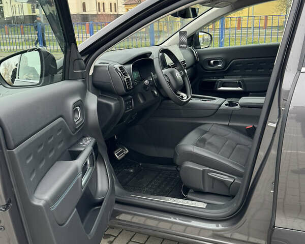 Серый Ситроен C5 Aircross, объемом двигателя 1.6 л и пробегом 14 тыс. км за 28500 $, фото 7 на Automoto.ua