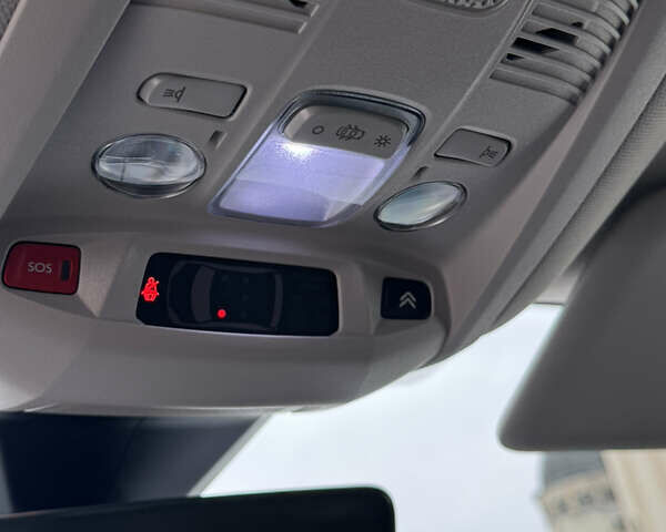 Сірий Сітроен C5 Aircross, об'ємом двигуна 1.6 л та пробігом 14 тис. км за 29400 $, фото 20 на Automoto.ua