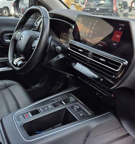 Серый Ситроен C5 Aircross, объемом двигателя 2 л и пробегом 64 тыс. км за 29499 $, фото 71 на Automoto.ua