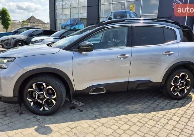 Серый Ситроен C5 Aircross, объемом двигателя 2 л и пробегом 64 тыс. км за 29499 $, фото 4 на Automoto.ua