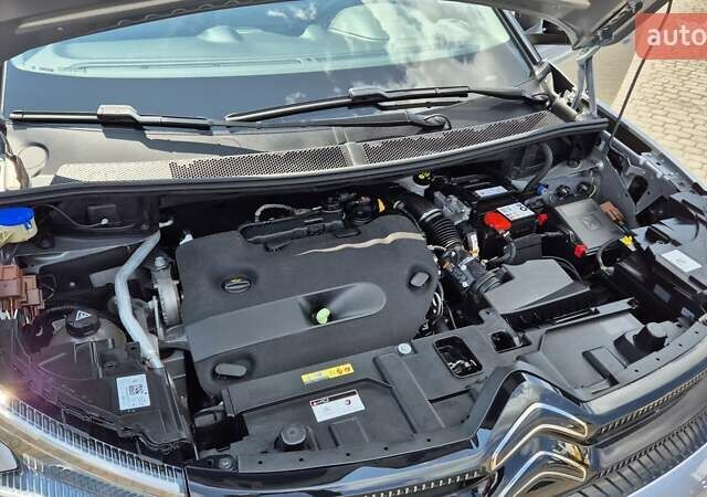 Серый Ситроен C5 Aircross, объемом двигателя 2 л и пробегом 64 тыс. км за 29499 $, фото 74 на Automoto.ua