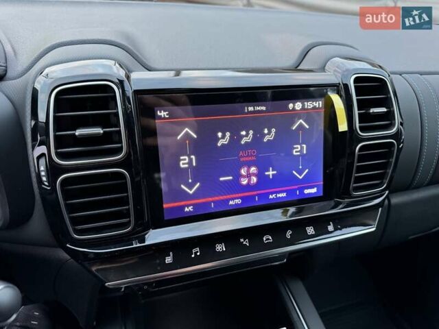 Серый Ситроен C5 Aircross, объемом двигателя 2 л и пробегом 9 тыс. км за 27900 $, фото 46 на Automoto.ua