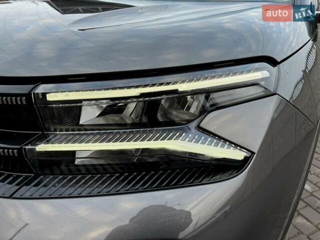 Серый Ситроен C5 Aircross, объемом двигателя 2 л и пробегом 9 тыс. км за 27900 $, фото 11 на Automoto.ua