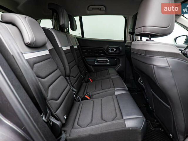 Сірий Сітроен C5 Aircross, об'ємом двигуна 2 л та пробігом 41 тис. км за 32092 $, фото 23 на Automoto.ua