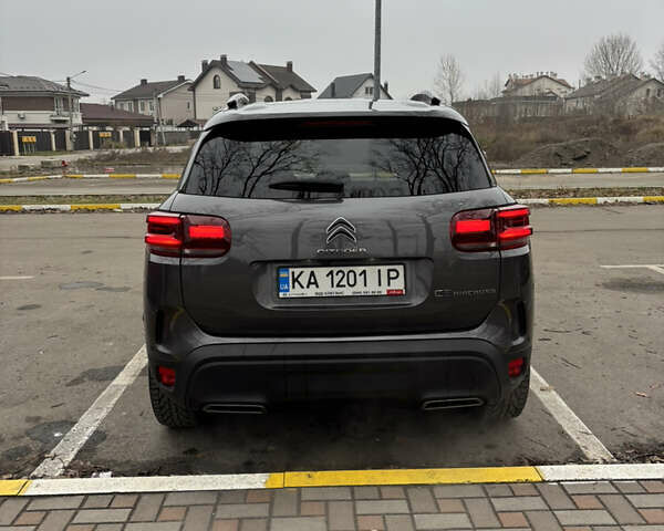 Серый Ситроен C5 Aircross, объемом двигателя 2 л и пробегом 31 тыс. км за 27500 $, фото 1 на Automoto.ua