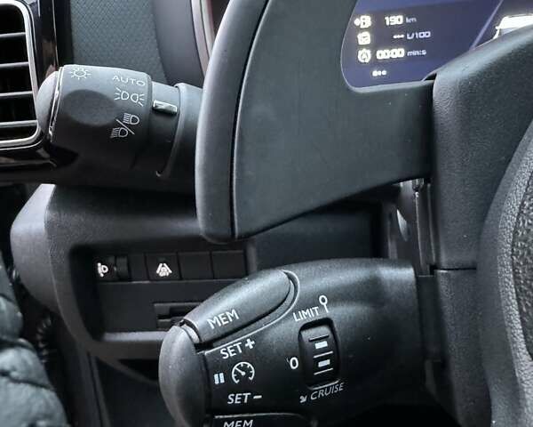 Серый Ситроен C5 Aircross, объемом двигателя 2 л и пробегом 9 тыс. км за 27900 $, фото 43 на Automoto.ua