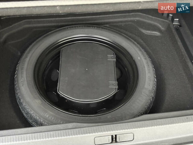 Серый Ситроен C5 Aircross, объемом двигателя 2 л и пробегом 31 тыс. км за 27500 $, фото 12 на Automoto.ua