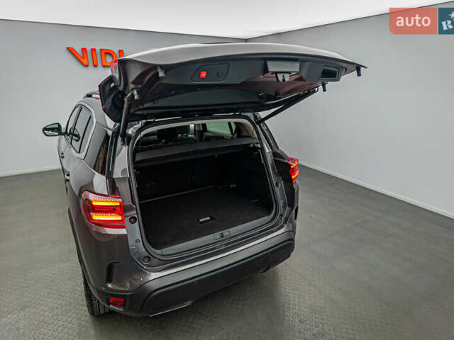 Сірий Сітроен C5 Aircross, об'ємом двигуна 2 л та пробігом 41 тис. км за 32092 $, фото 6 на Automoto.ua