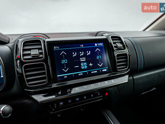 Сірий Сітроен C5 Aircross, об'ємом двигуна 2 л та пробігом 41 тис. км за 32092 $, фото 18 на Automoto.ua