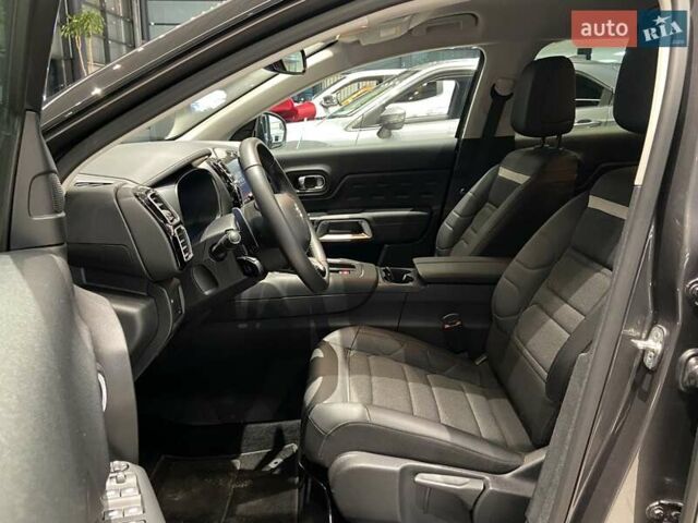 Сірий Сітроен C5 Aircross, об'ємом двигуна 2 л та пробігом 26 тис. км за 28999 $, фото 12 на Automoto.ua