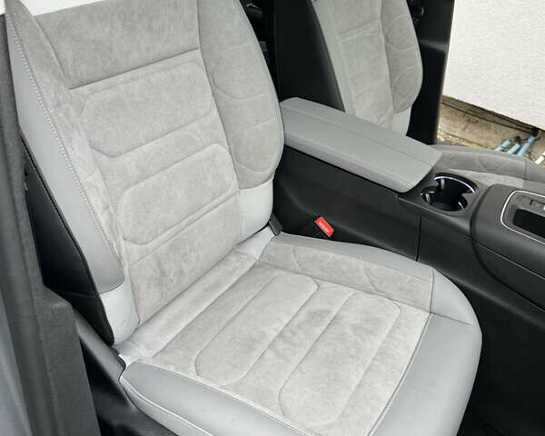 Серый Ситроен C5 Aircross, объемом двигателя 1.6 л и пробегом 26 тыс. км за 32500 $, фото 10 на Automoto.ua