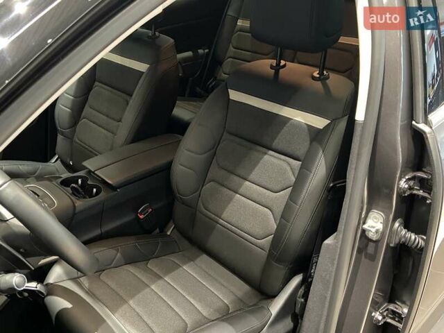 Сірий Сітроен C5 Aircross, об'ємом двигуна 2 л та пробігом 26 тис. км за 28999 $, фото 13 на Automoto.ua