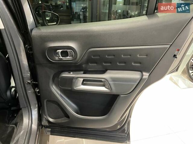 Сірий Сітроен C5 Aircross, об'ємом двигуна 2 л та пробігом 26 тис. км за 28999 $, фото 24 на Automoto.ua