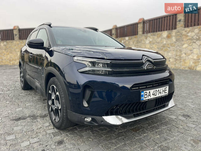 Ситроен C5 Aircross 2023 в Ровно на Automoto.ua Синий Ситроен C5 Aircross, объемом двигателя 2 л и пробегом 42 тыс. км за 20800 $, фото 2 на Automoto.ua