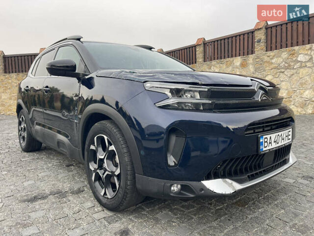 Ситроен C5 Aircross 2023 в Ровно на Automoto.ua Синий Ситроен C5 Aircross, объемом двигателя 2 л и пробегом 42 тыс. км за 20800 $, фото 10 на Automoto.ua