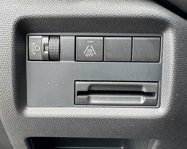 Зелений Сітроен C5 Aircross, об'ємом двигуна 1.5 л та пробігом 158 тис. км за 22999 $, фото 22 на Automoto.ua
