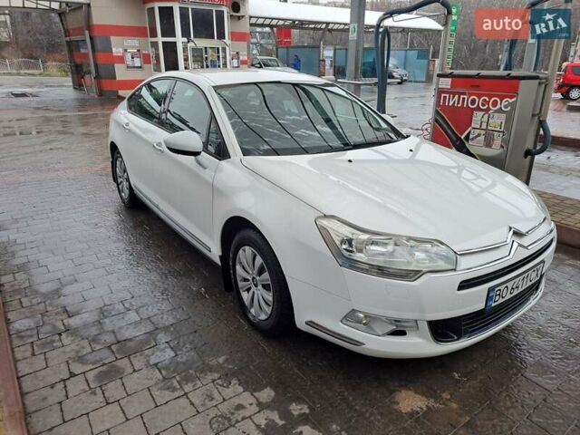 Белый Ситроен С5, объемом двигателя 1.6 л и пробегом 260 тыс. км за 6199 $, фото 4 на Automoto.ua