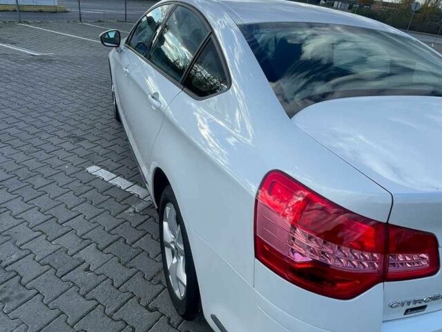 Сітроен С5 2009 у Києві на Automoto.ua Білий Сітроен С5, об'ємом двигуна 1.6 л та пробігом 278 тис. км за 6700 $, фото 8 на Automoto.ua