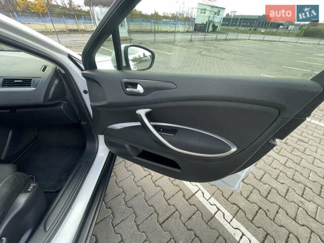 Сітроен С5 2009 у Чернівцях на Automoto.ua Білий Сітроен С5, об'ємом двигуна 1.6 л та пробігом 279 тис. км за 6600 $, фото 29 на Automoto.ua