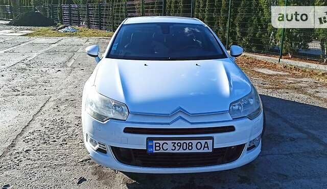 Белый Ситроен С5, объемом двигателя 2 л и пробегом 308 тыс. км за 8800 $, фото 17 на Automoto.ua