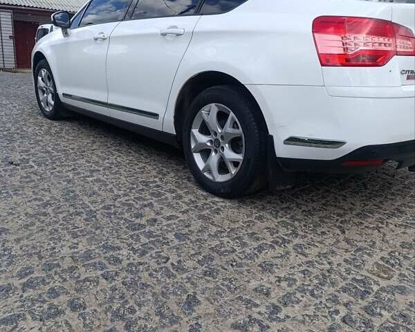 Ситроен С5 2010 в Липовце на Automoto.ua Белый Ситроен С5, объемом двигателя 1.6 л и пробегом 323 тыс. км за 5999 $, фото 1 на Automoto.ua