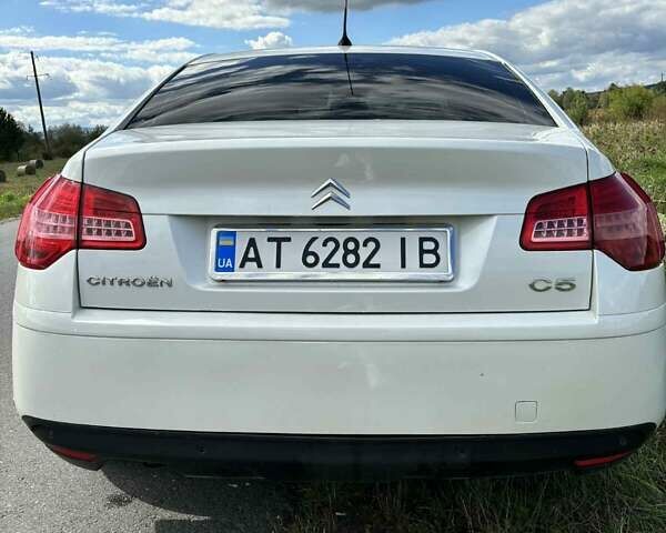 Белый Ситроен С5, объемом двигателя 2 л и пробегом 287 тыс. км за 5600 $, фото 8 на Automoto.ua