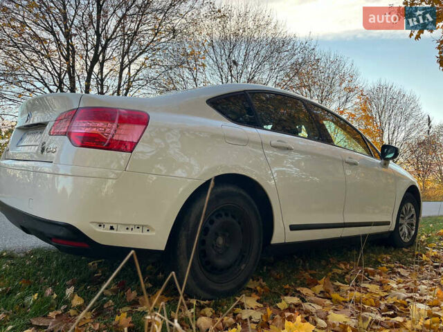 Ситроен С5 2010 в Львове на Automoto.ua Белый Ситроен С5, объемом двигателя 1.6 л и пробегом 319 тыс. км за 5800 $, фото 2 на Automoto.ua