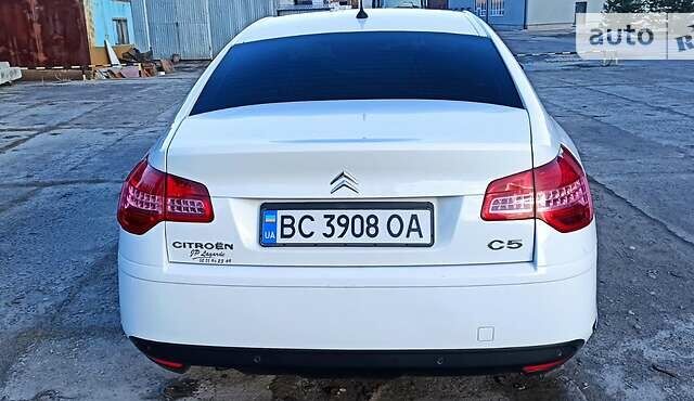 Белый Ситроен С5, объемом двигателя 2 л и пробегом 308 тыс. км за 8800 $, фото 21 на Automoto.ua