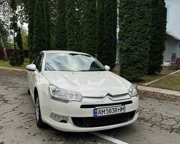 Білий Сітроен С5, об'ємом двигуна 1.6 л та пробігом 323 тис. км за 6500 $, фото 1 на Automoto.ua