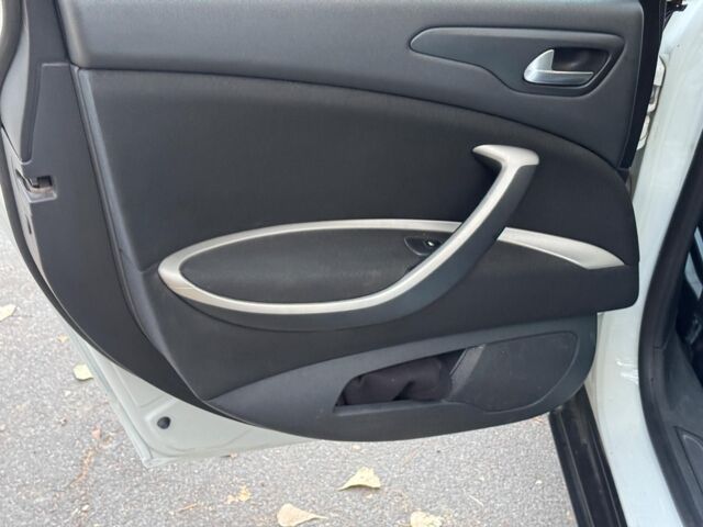 Белый Ситроен С5, объемом двигателя 2 л и пробегом 315 тыс. км за 6190 $, фото 14 на Automoto.ua