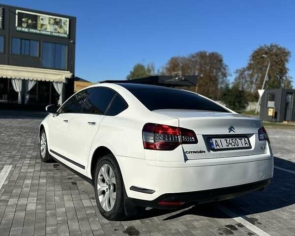 Білий Сітроен С5, об'ємом двигуна 1.6 л та пробігом 135 тис. км за 5500 $, фото 2 на Automoto.ua