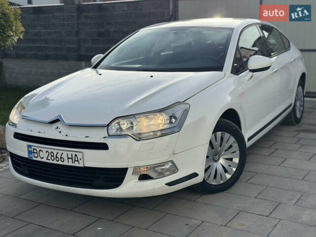 Білий Сітроен С5, об'ємом двигуна 1.6 л та пробігом 330 тис. км за 4790 $, фото 1 на Automoto.ua