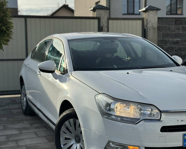 Білий Сітроен С5, об'ємом двигуна 1.6 л та пробігом 330 тис. км за 4790 $, фото 5 на Automoto.ua