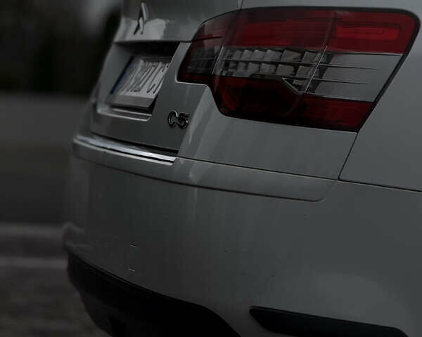 Белый Ситроен С5, объемом двигателя 1.56 л и пробегом 344 тыс. км за 5499 $, фото 5 на Automoto.ua