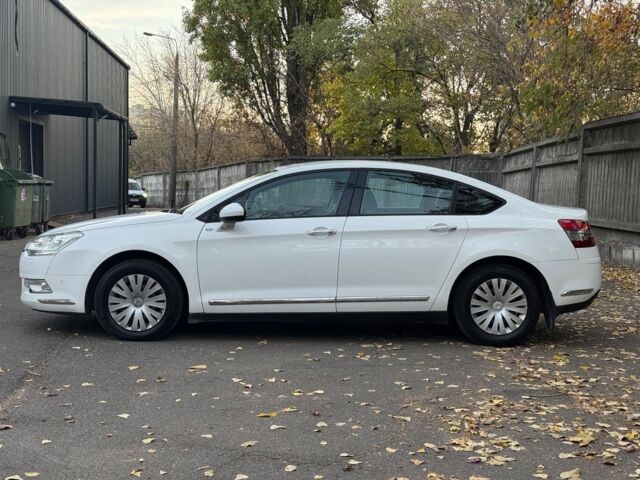 Белый Ситроен С5, объемом двигателя 2 л и пробегом 315 тыс. км за 6190 $, фото 10 на Automoto.ua